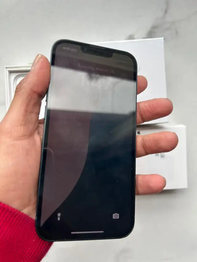 iPhone 13 128gb Airpods/Fast Charger/Delivery - Photo 3