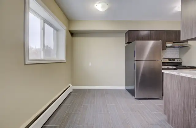 FULLY RENOVATED 2-BDRM – ALL UTILITIES INCLUDED – MOVE-IN READY! - Photo 5