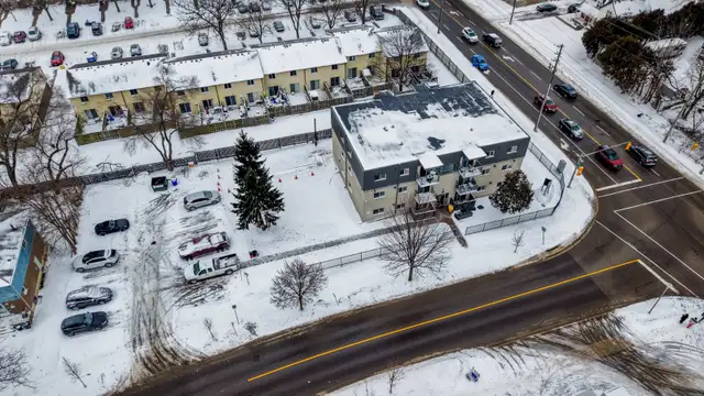 FULLY RENOVATED 2-BDRM – ALL UTILITIES INCLUDED – MOVE-IN READY! - Photo 17