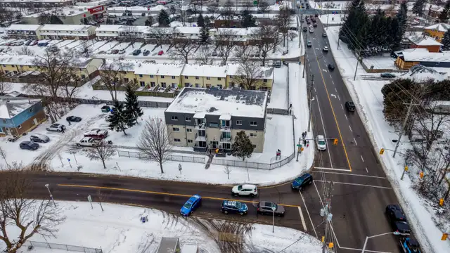 FULLY RENOVATED 2-BDRM – ALL UTILITIES INCLUDED – MOVE-IN READY! - Photo 20