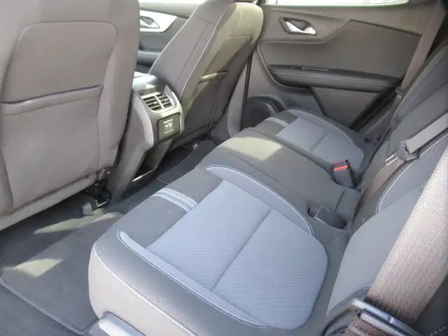 2025 Chevrolet Blazer 2LT AWD - Photo 21