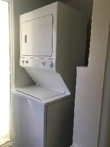 University c-train Mall close downtown one all included bedroom - Photo 7