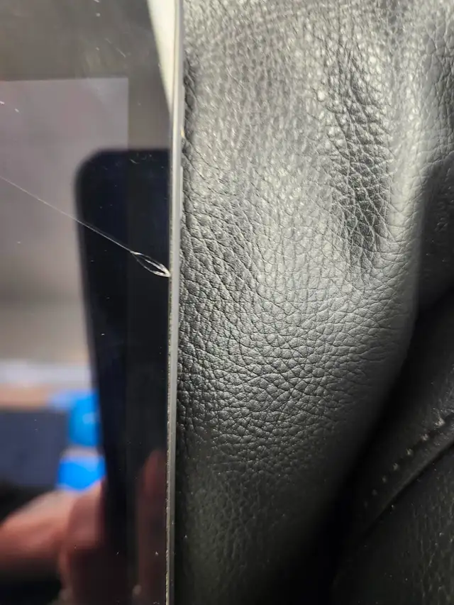 IPAD 10.2' 64GB - CASH SALE - Photo 2