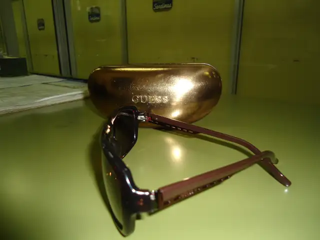 Lunettes  soleil dame - Photo 3