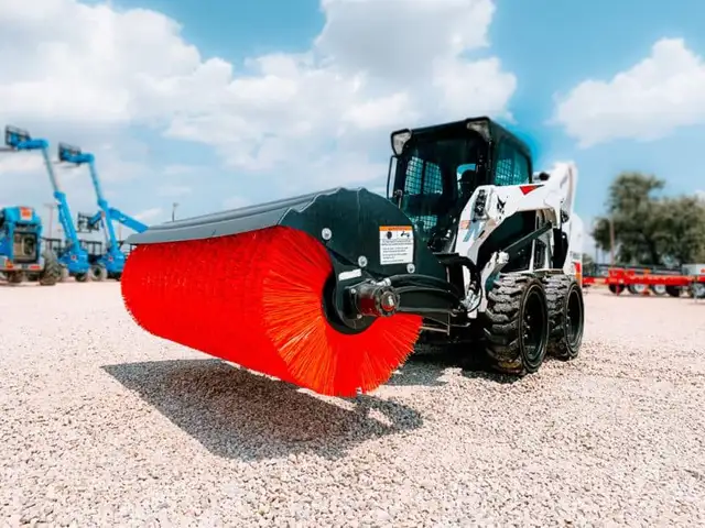 72" Skid Steer Angle Broom – Heavy Duty & Durable - Photo 2