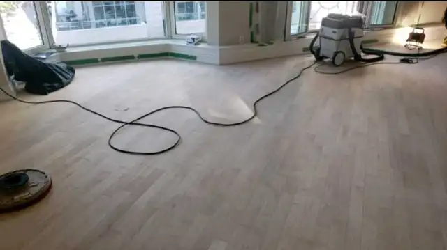 Dustless Floor Sander - Photo 9