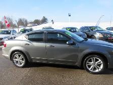 2012 Dodge Avenger SXT - Photo 5