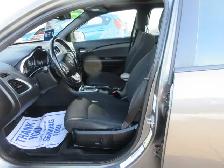 2012 Dodge Avenger SXT - Photo 10