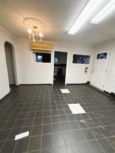 440 Brunswick St, Southside Downtown, $4500/Month. - Photo 2