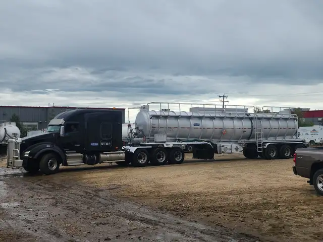 Looking for Experienced Class 1 Driver For Hauling Fluids