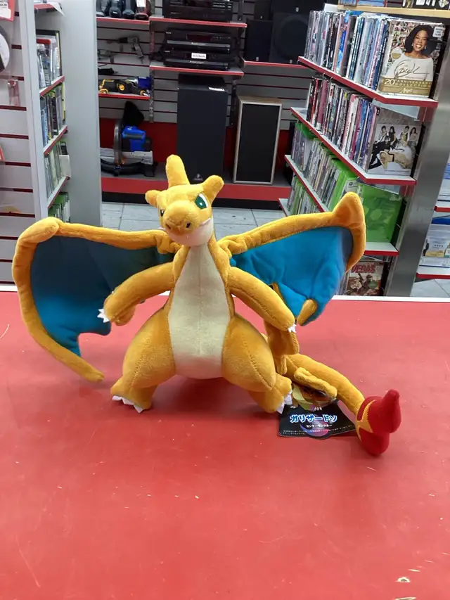 peluche charizard neuve