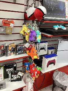 porte clef peluche 7$ chacune