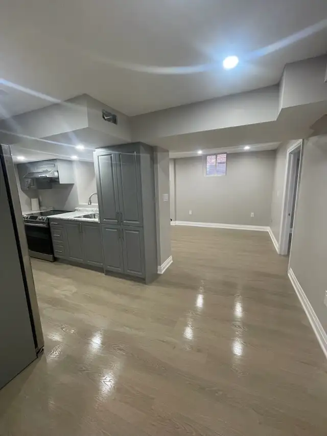 basement for rent - Photo 5