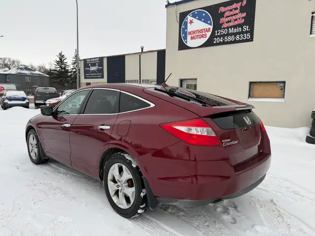 2010 Honda accord crosstour AWD one owner - Photo 3