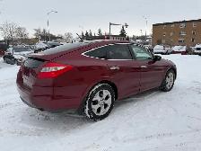 2010 Honda accord crosstour AWD one owner - Photo 5