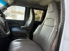 2019 Chevrolet Express Passenger LS 2500 12 PASSENGER-CAMERA-V - Photo 9
