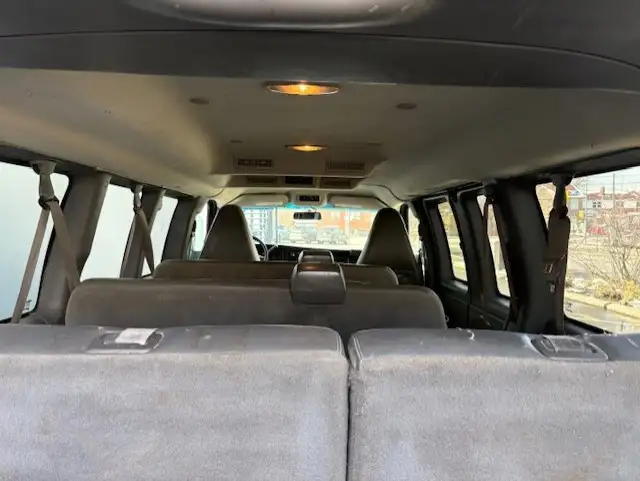 2019 Chevrolet Express Passenger LS 2500 12 PASSENGER-CAMERA-V - Photo 15