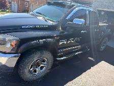 2008 Dodge Ram 1500 4x4 • 5.7L HEMI - Photo 2