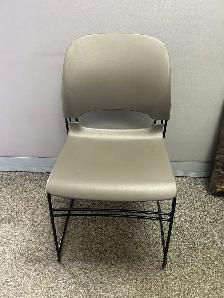 Herman Miller Limerick Visitor Chair – Classic Guest Seating!