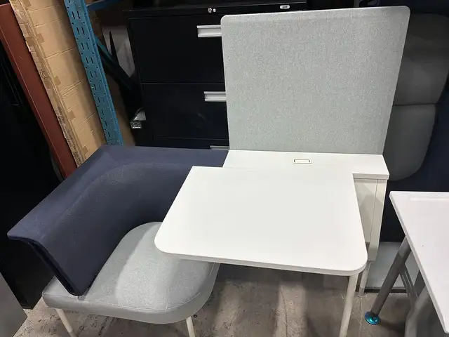 Herman Miller Public Office Landscape Couch   Desk – Call us! - Photo 2