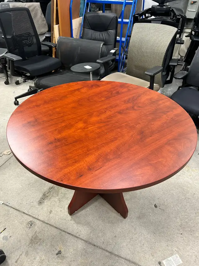 Round Table-Brand New-Call us now to book one! - Photo 2