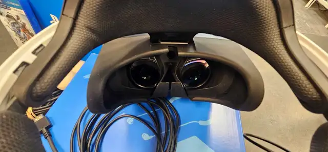 Playstation VR System - Photo 3