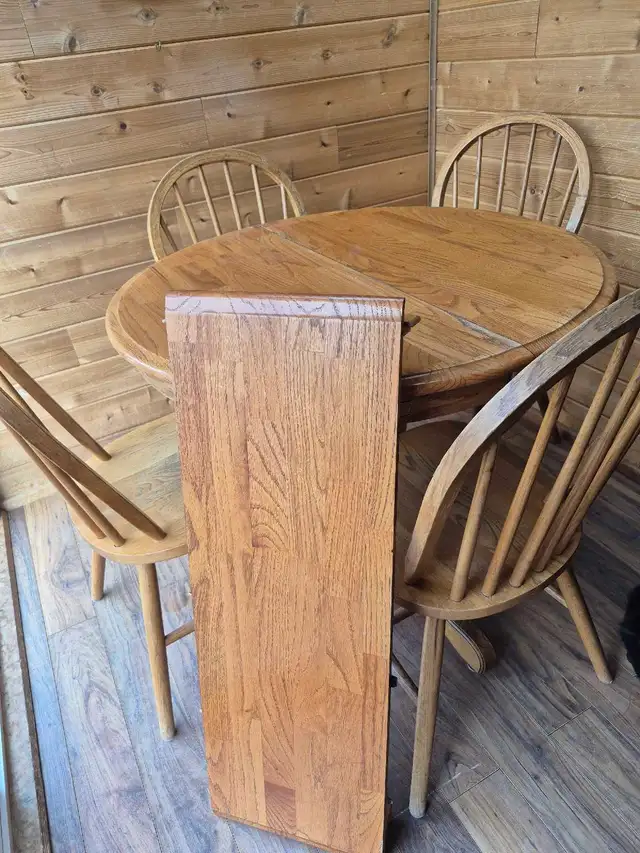 Solid Oak Table - Photo 5