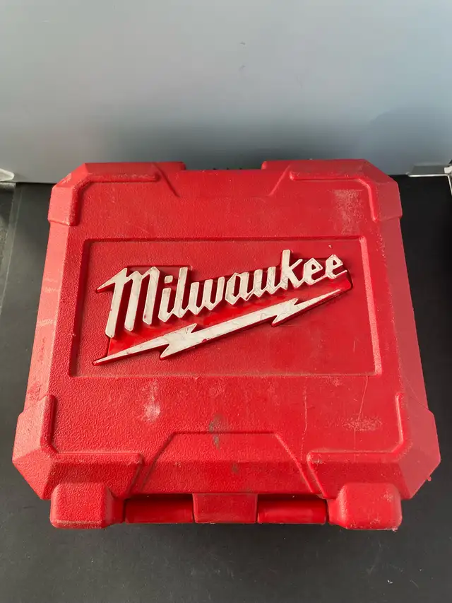 AS-IS MILWAUKEE HOLE DOZER - Photo 3