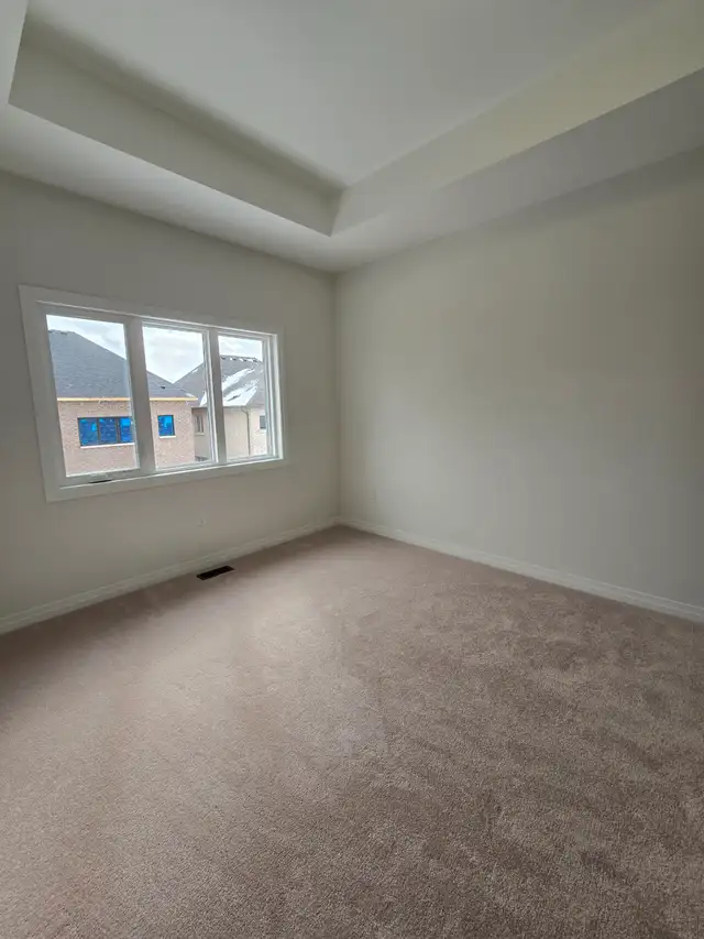 New 4-Bed House   Yard/Garage/Bsmt/AC/Laundry Incl (Auckland Dr) - Photo 8