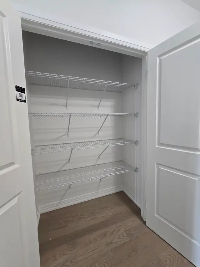 New 4-Bed House   Yard/Garage/Bsmt/AC/Laundry Incl (Auckland Dr) - Photo 18