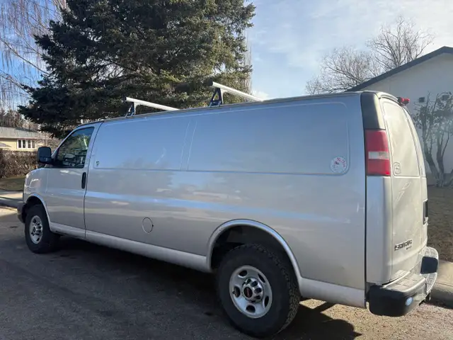 2015 GMC 2500 Cargo Extended