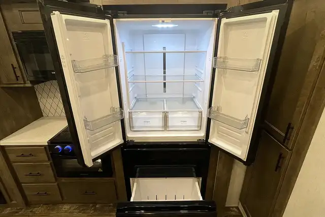 2022 Forest River Sabre Cobalt 38DBQ – Pre-owned 5th Wheel - Photo 23