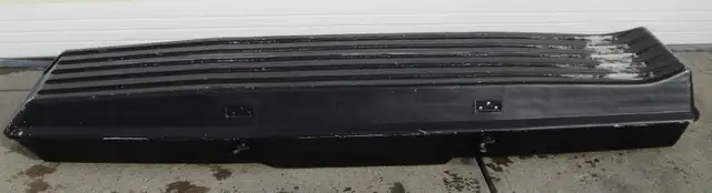 THULE 250 ROOF TOP CARGO CARRIER / SKI BOX
