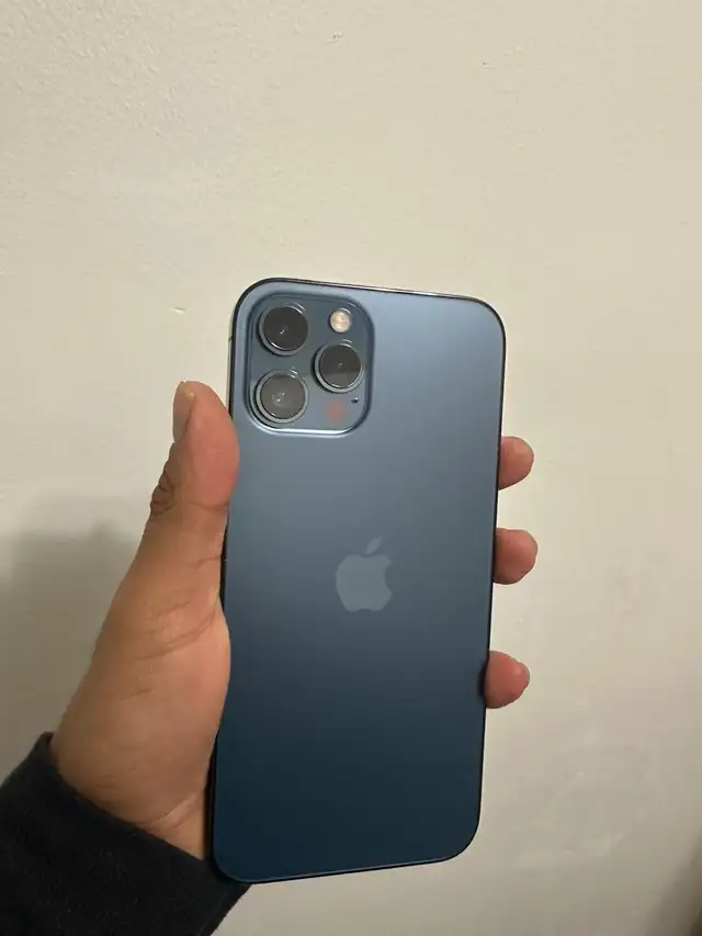 iPhone 12 pro max – 128GB   AirPods Pkg/Delivery Available - Photo 3