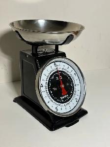 Starfrit Analog Kitchen Scale 5kg w/ Stainless Bowl