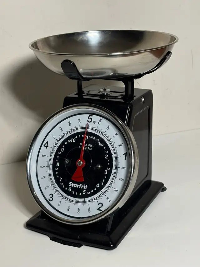 Starfrit Analog Kitchen Scale 5kg w/ Stainless Bowl - Photo 3