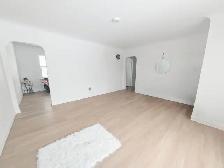 89 Jacobson Ave, St. Catharines - Main Unit Next to Pen Centre - Photo 2