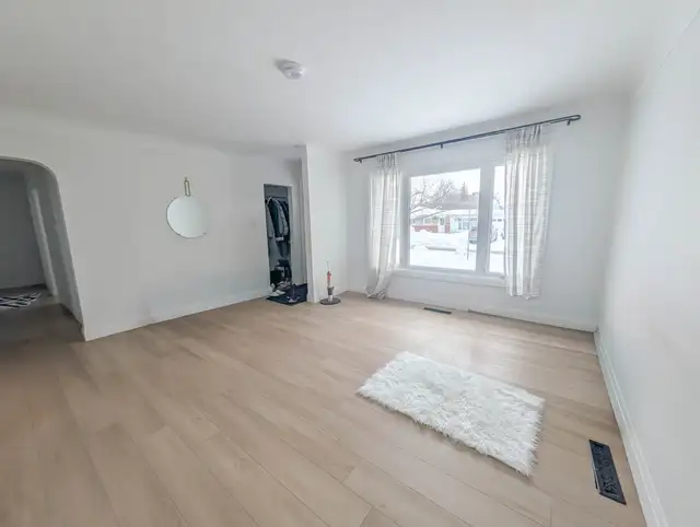 89 Jacobson Ave, St. Catharines - Main Unit Next to Pen Centre - Photo 3