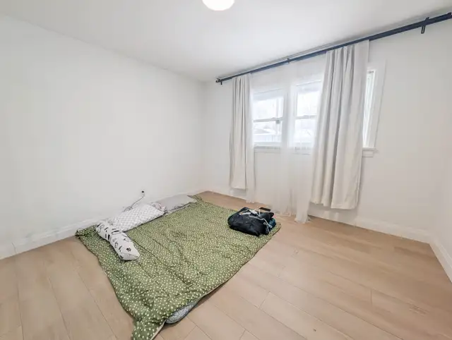 89 Jacobson Ave, St. Catharines - Main Unit Next to Pen Centre - Photo 12