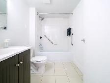 Studio & 1 Ch. Meublé et Rénové dès 920$ | Tout Inclus! - Photo 4