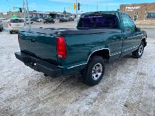 1998 GMC REGULAR CAB SHORT BOX REAR WHEEL DRIVE - Photo 3