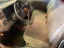 1998 GMC REGULAR CAB SHORT BOX REAR WHEEL DRIVE - Photo 5