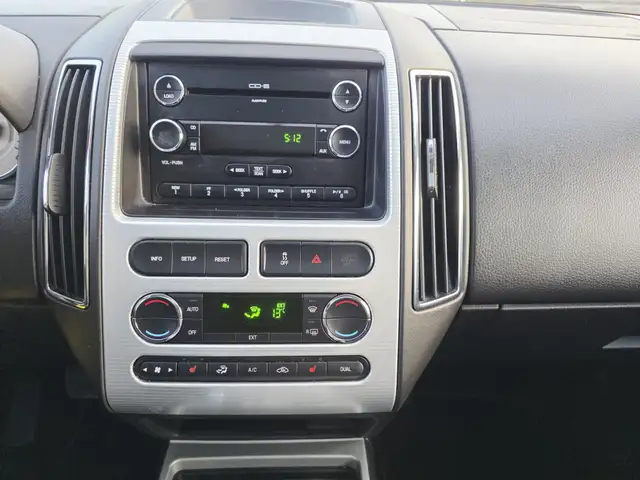 2010 Ford Edge AWD Low Mileage Clean Carfax Leather Heated Seats - Photo 14