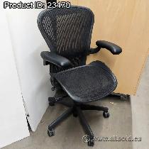 Herman Miller Aeron 'B' Size Mesh Ergonomic Task Chair w/ Lumbar