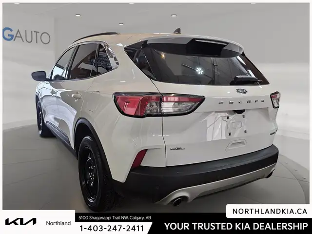 2020 Ford Escape SEL - Photo 2