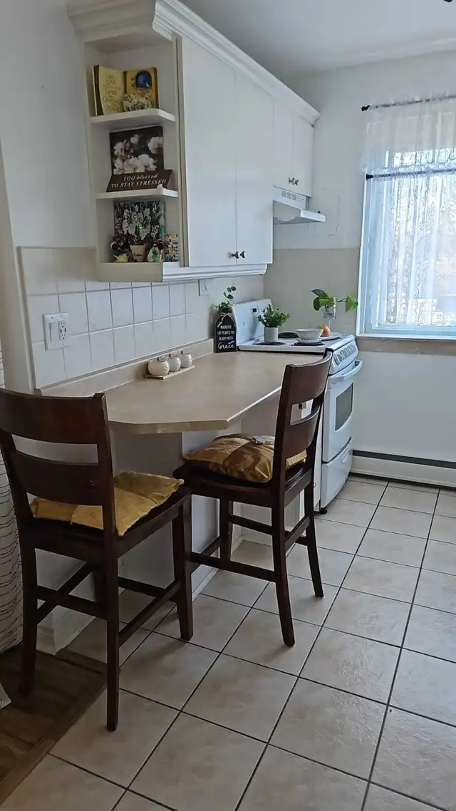 Furnished room for rent - Photo 3