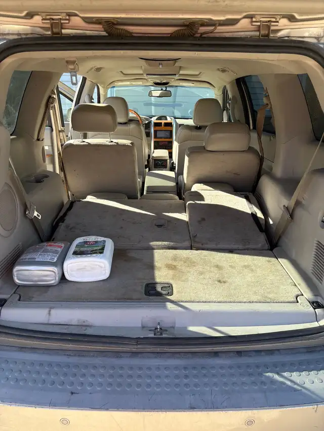 2008 Chrysler Aspen 5.7 hemi - Photo 2