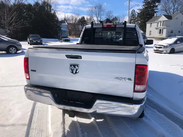 2016 RAM, CERTIFIED,CARFAX, 3MONTH GLOBAL WARRANTY $9850 - Photo 3