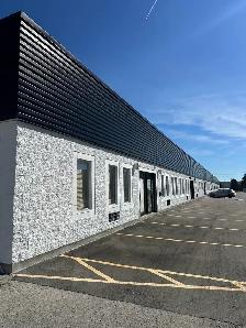 Door to door salesperson