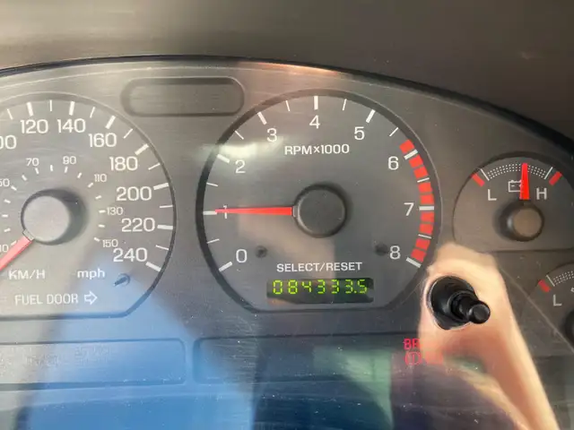 2004 Ford Mustang GT Convertible 40th Anniversary - Photo 10